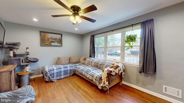 301 CHEROKEE DR, Browns Mills, NJ 08015