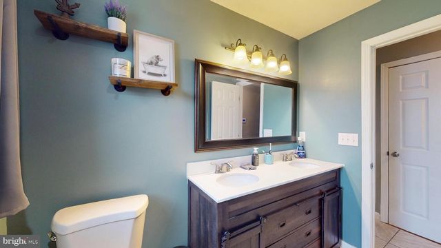 301 CHEROKEE DR, Browns Mills, NJ 08015