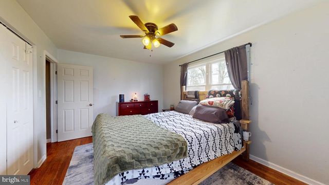 301 CHEROKEE DR, Browns Mills, NJ 08015