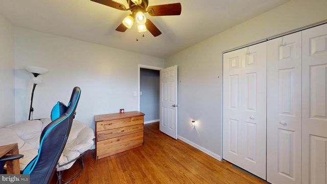 301 CHEROKEE DR, Browns Mills, NJ 08015