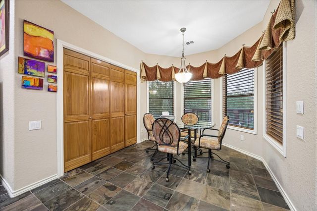 3040 Bayshore Drive, Bacliff, TX 77518