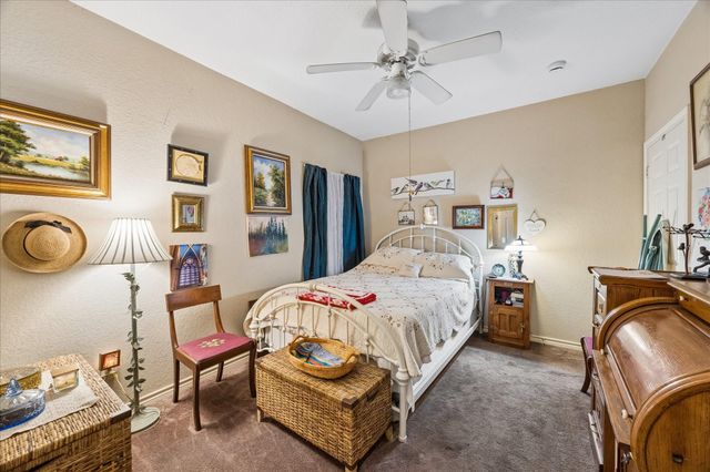 3040 Bayshore Drive, Bacliff, TX 77518