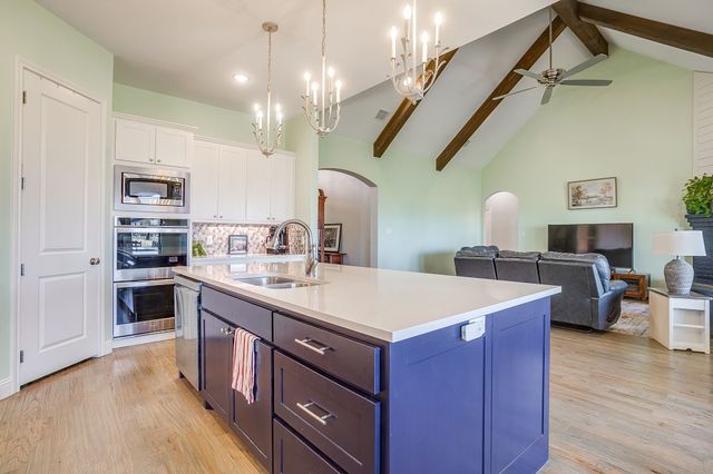 239 Harvard Lane, Springtown, TX 76082