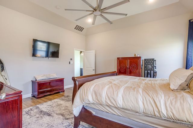 239 Harvard Lane, Springtown, TX 76082