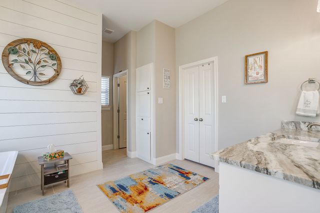 239 Harvard Lane, Springtown, TX 76082