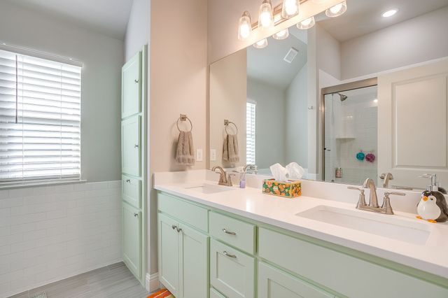 239 Harvard Lane, Springtown, TX 76082