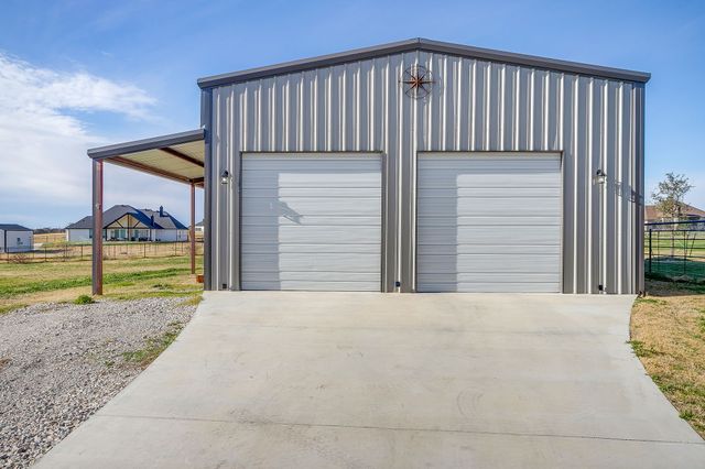 239 Harvard Lane, Springtown, TX 76082