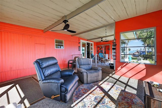 1050 SHAWN COURT, Tavares, FL 32778