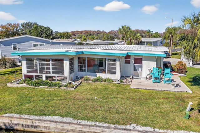 1050 SHAWN COURT, Tavares, FL 32778