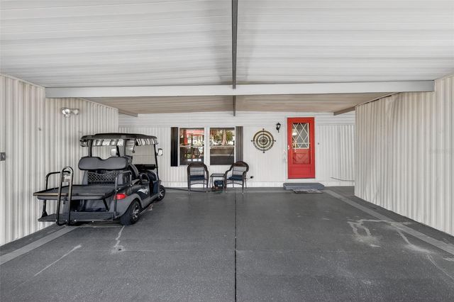 1050 SHAWN COURT, Tavares, FL 32778