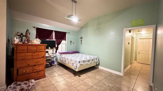 20935 Fox Cliff Lane, Humble, TX 77338