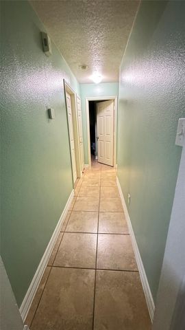 20935 Fox Cliff Lane, Humble, TX 77338