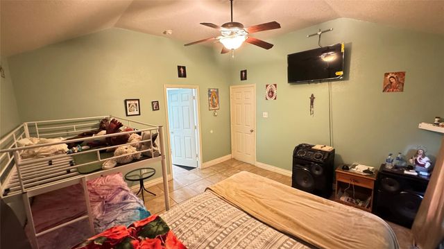 20935 Fox Cliff Lane, Humble, TX 77338