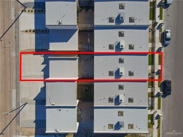 1406 S 7th Avenue, Edinburg, TX 78539