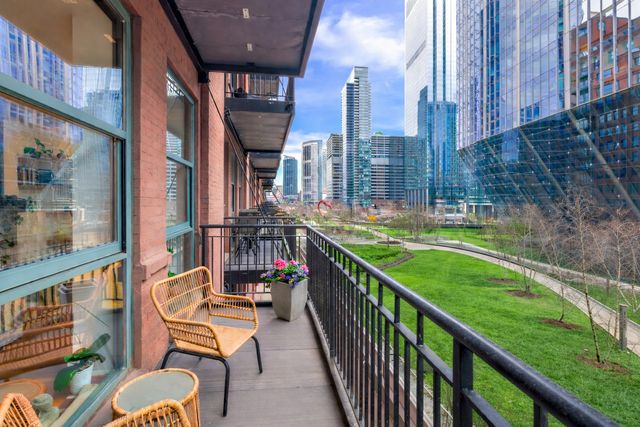 165 N Canal Street 519, Chicago, IL 60606