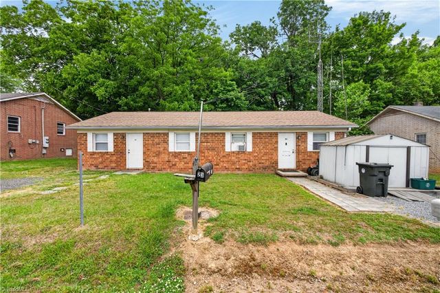 17, 19, 21, 23, 29, 31 Hunter Street, Thomasville, NC 27360
