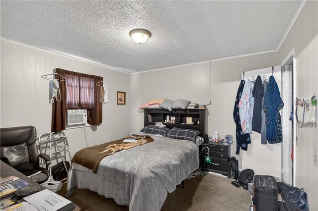 17, 19, 21, 23, 29, 31 Hunter Street, Thomasville, NC 27360