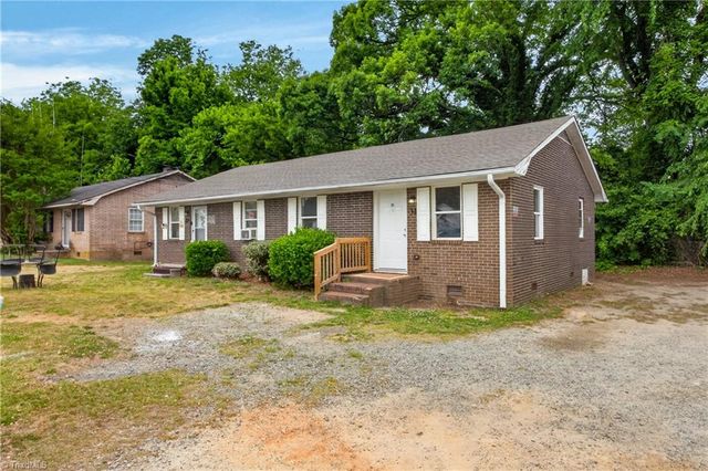 17, 19, 21, 23, 29, 31 Hunter Street, Thomasville, NC 27360