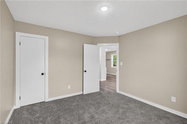 17, 19, 21, 23, 29, 31 Hunter Street, Thomasville, NC 27360