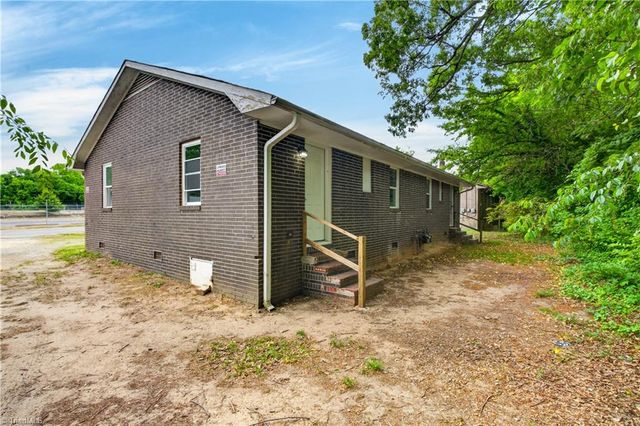 17, 19, 21, 23, 29, 31 Hunter Street, Thomasville, NC 27360