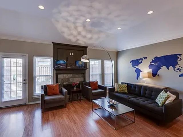 4035 Briarbend Road, Dallas, TX 75287