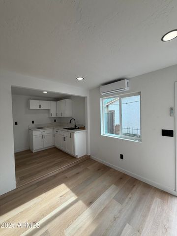 1831 N 74TH Lane, Phoenix, AZ 85035