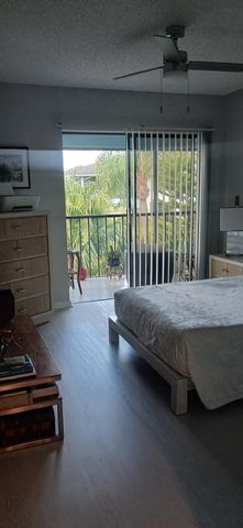 950 S Kanner Highway 905, Stuart, FL 34994