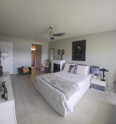 950 S Kanner Highway 905, Stuart, FL 34994