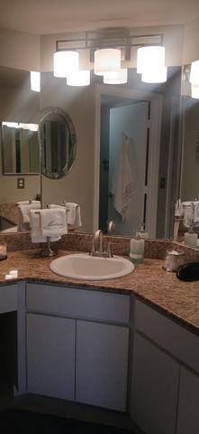 950 S Kanner Highway 905, Stuart, FL 34994