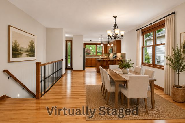 1589 Christie Place, Saint Paul, MN 55106