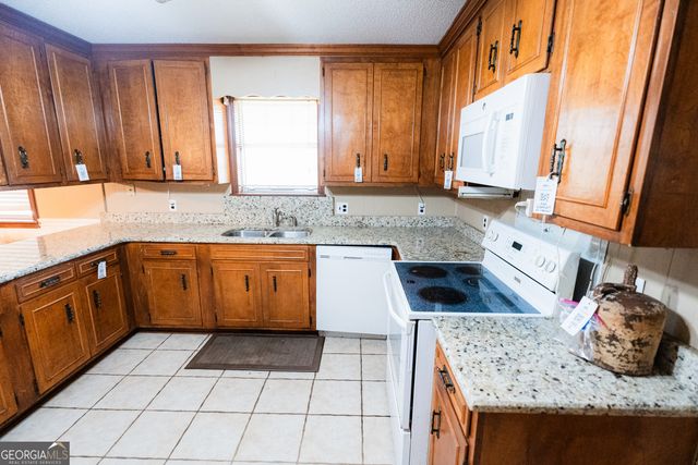 1270 Wadsworth Drive, Albany, GA 31721