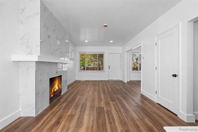 4033 Clairmount Street, Detroit, MI 48204