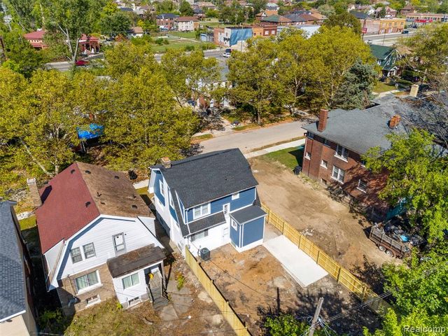 4033 Clairmount Street, Detroit, MI 48204