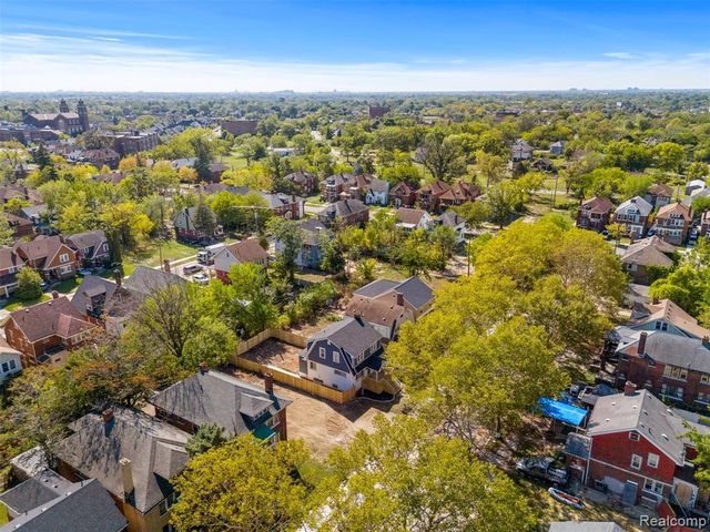 4033 Clairmount Street, Detroit, MI 48204