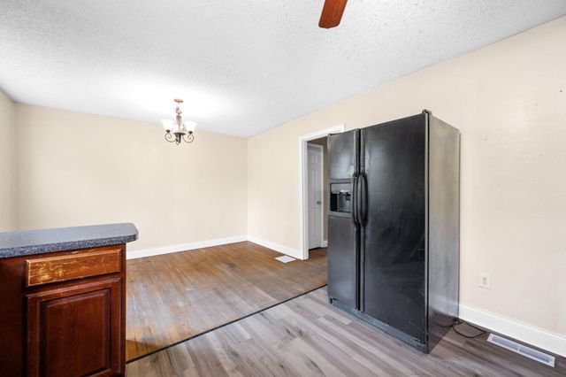 8421 Middle Valley Road, Hixson, TN 37343