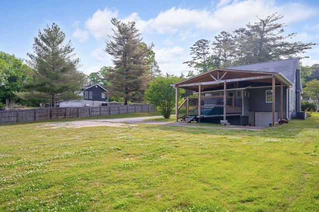 8421 Middle Valley Road, Hixson, TN 37343