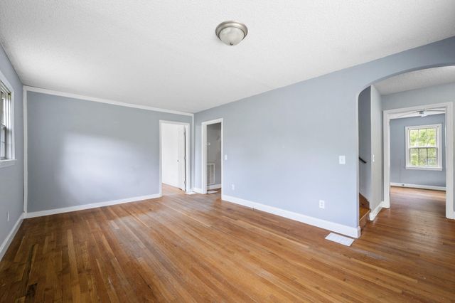 8421 Middle Valley Road, Hixson, TN 37343