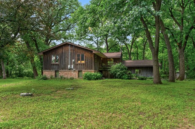 8936 191st Avenue NE, Columbus, MN 55025