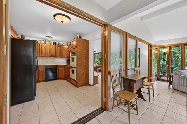 8936 191st Avenue NE, Columbus, MN 55025