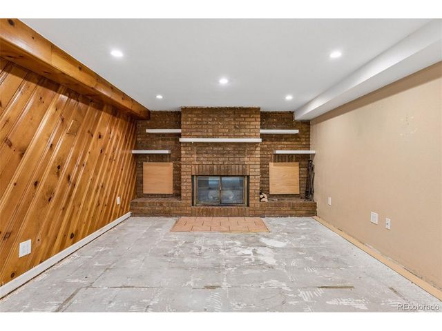 1674 S Lowell Blvd, Denver, CO 80219