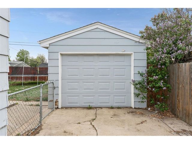 1674 S Lowell Blvd, Denver, CO 80219