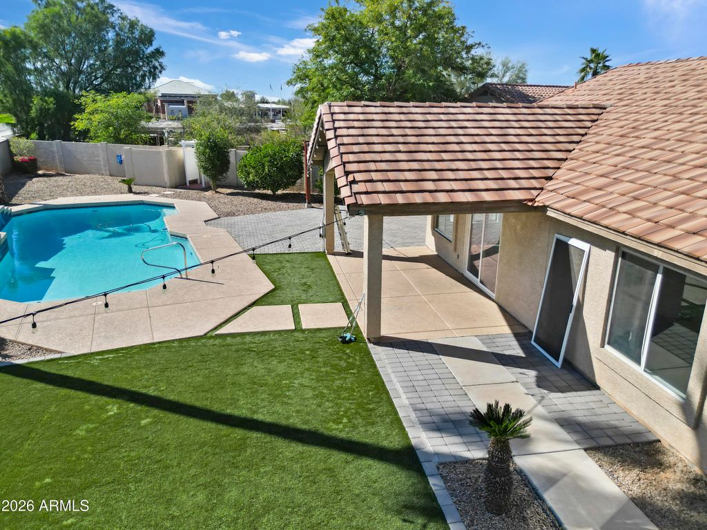 Image 28 of property listing at 2821 E MORGAN Court, Gilbert, AZ 85295