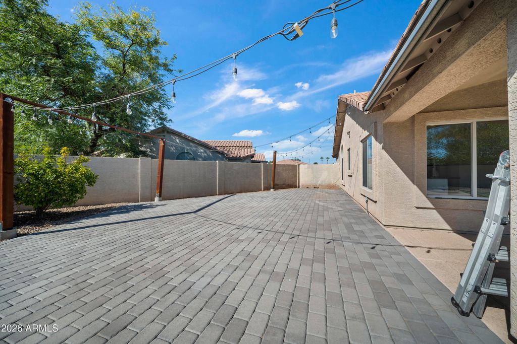 Image 35 of property listing at 2821 E MORGAN Court, Gilbert, AZ 85295