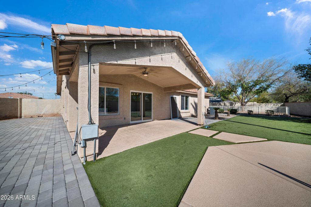 Image 36 of property listing at 2821 E MORGAN Court, Gilbert, AZ 85295