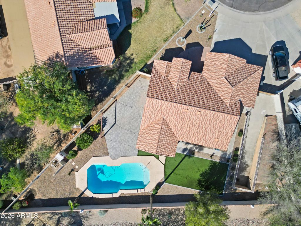 Image 6 of property listing at 2821 E MORGAN Court, Gilbert, AZ 85295