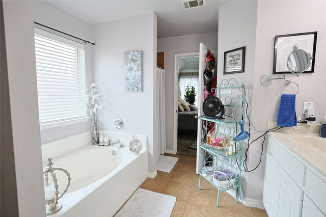 244 Spoke Trail, Willow Park, TX 76087