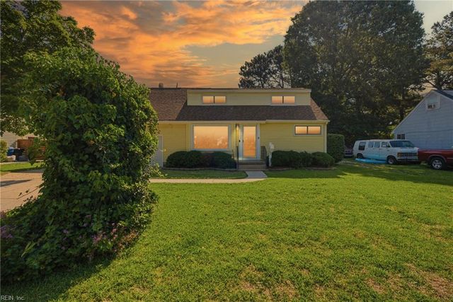 3132 Manatee DR, Virginia Beach, VA 23464