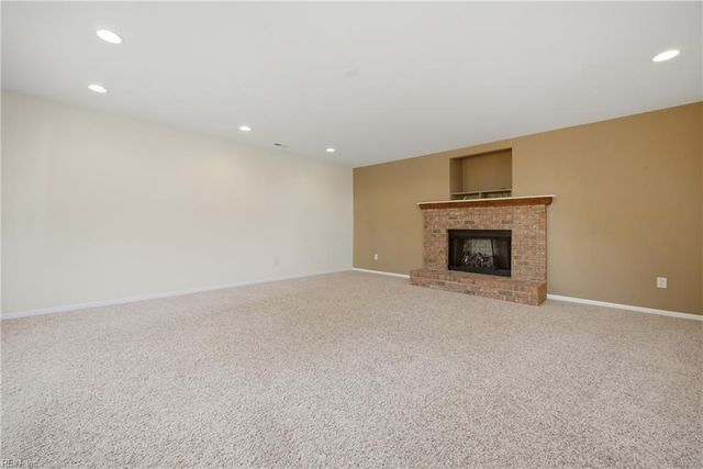 3132 Manatee DR, Virginia Beach, VA 23464