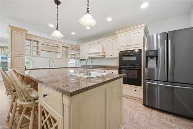 3132 Manatee DR, Virginia Beach, VA 23464