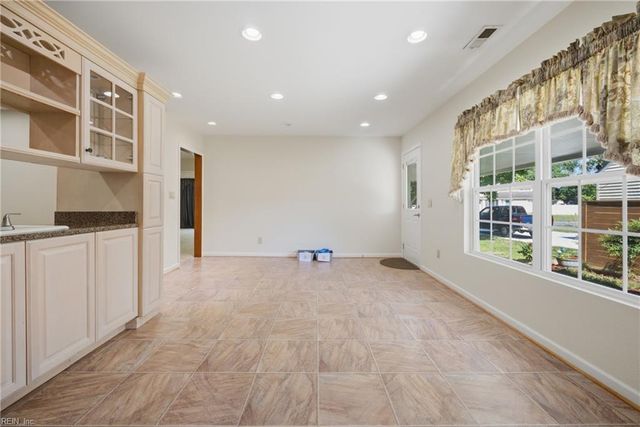 3132 Manatee DR, Virginia Beach, VA 23464
